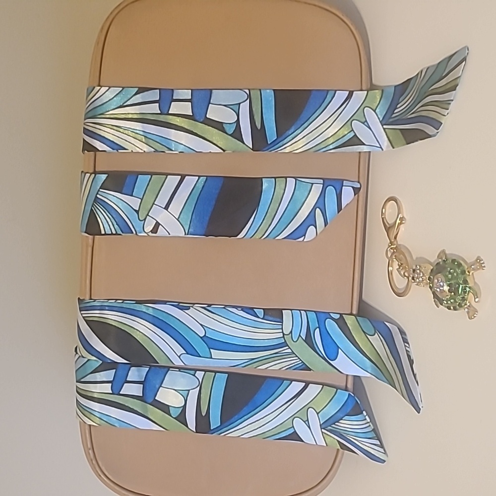 Handbag Charm Keyholder with Twilly Scarf